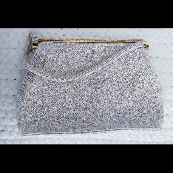 LA REGALE Vintage Beaded Purse - Picture 2 of 7